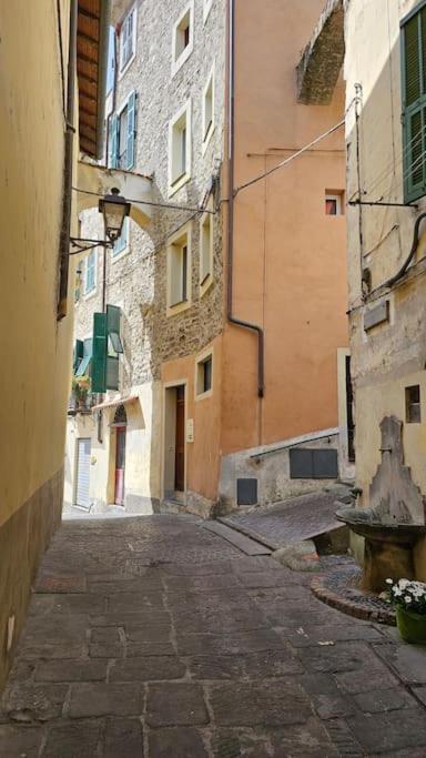 Car.Lo. Casa Vacanze Dolceacqua Exterior foto